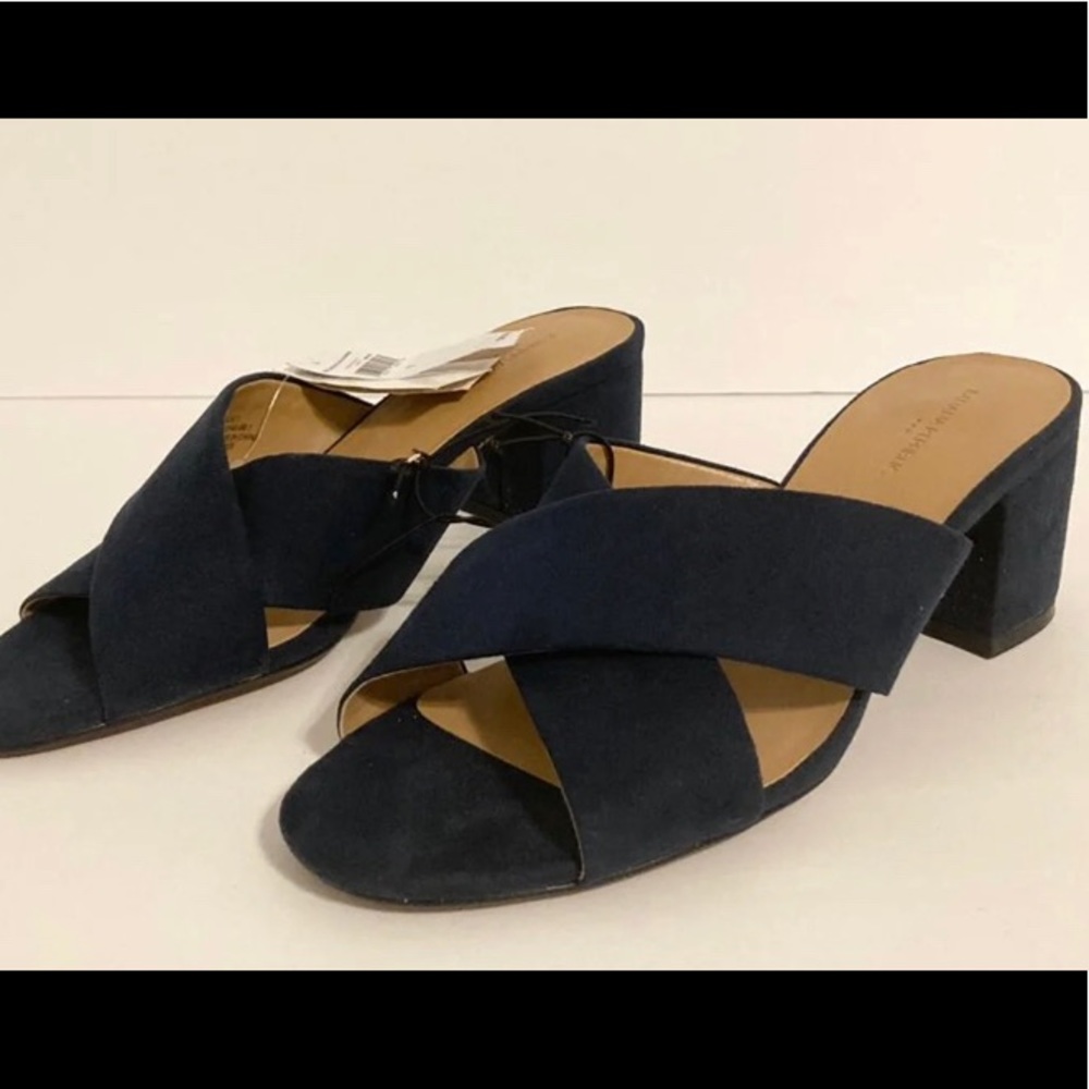 Banana republic navy blue heeled sandal size 7 new